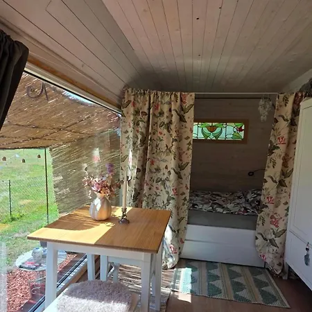 Apartment Bauwagen Bohostyle *